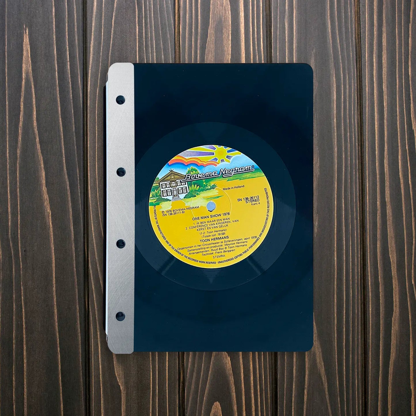 Vinyl menu-cover (metal back) A5 portrait